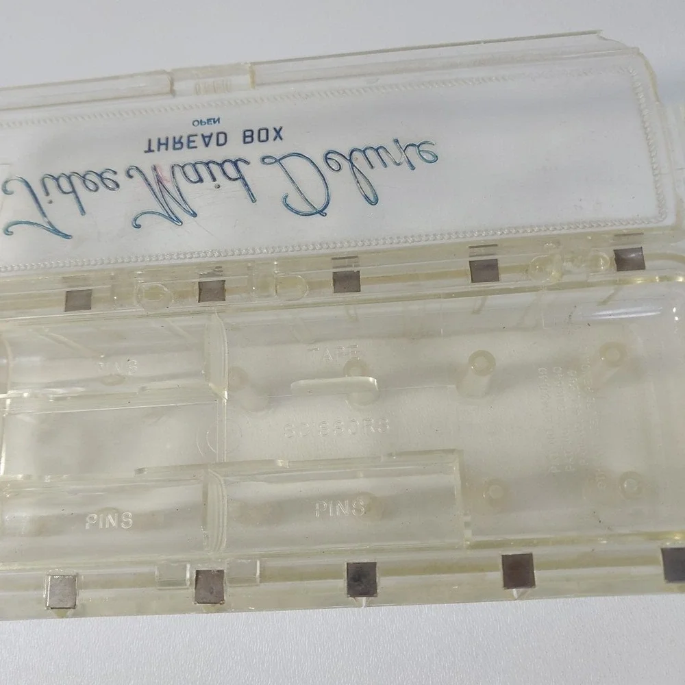 1950s Tidee Maid Deluxe‎ Sewing Thread Box VTG